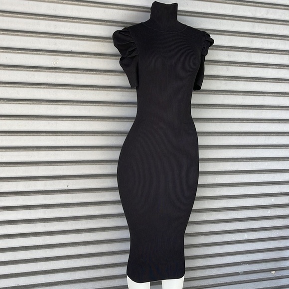 Fashion Nova Mallory Sweater MIDI Turtleneck Dress Size M - Picture 5 of 16
